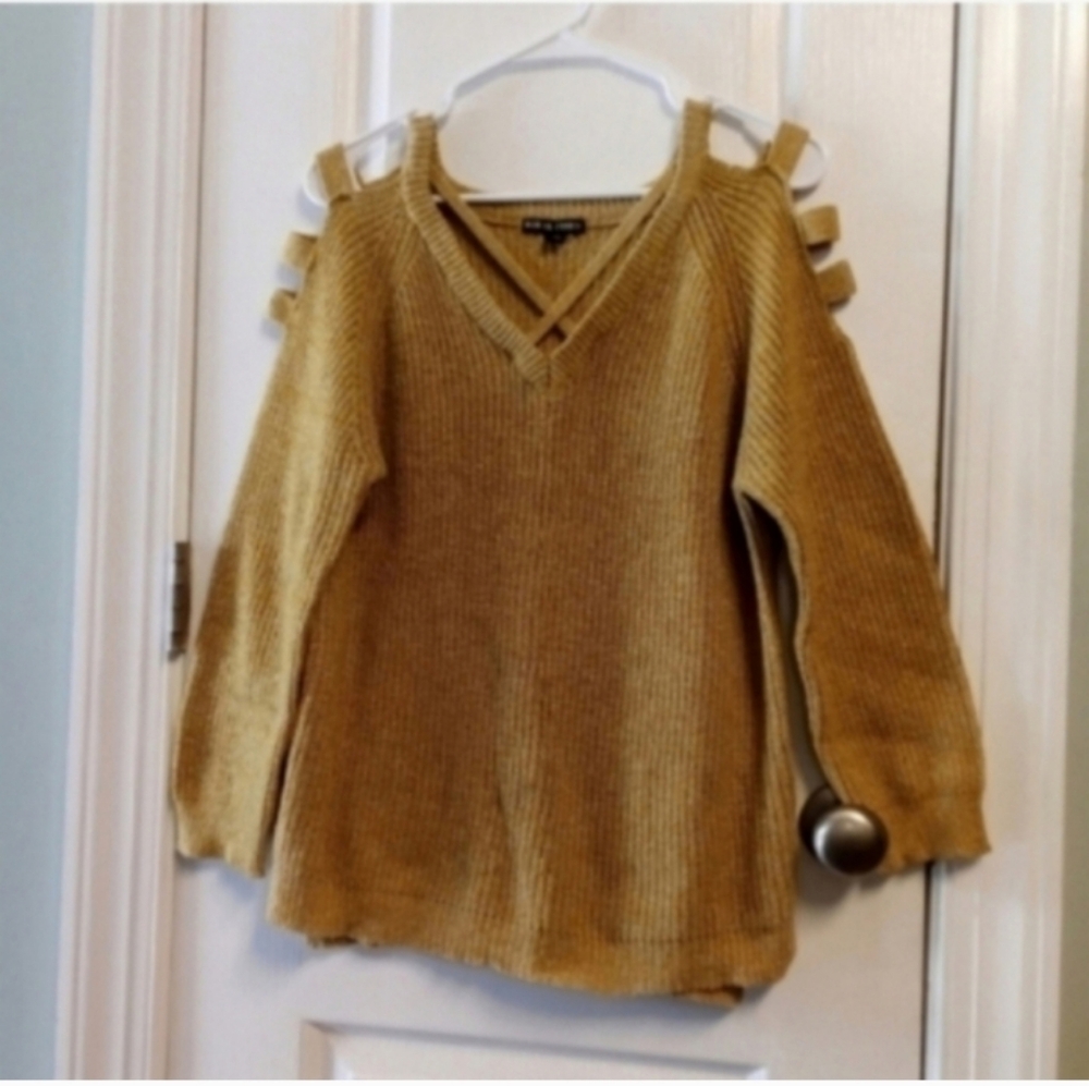 Moral Fiber Women's V-Neck Golden Sweater Cold Shoulder Criss Cross Winter 2X